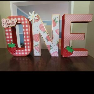 8 piece set 1st birthday party. My berry first birthday theme. Strawberry 1st bi